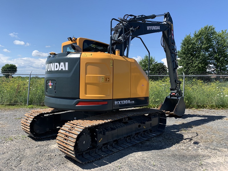 Hyundai Hx Alcr Excavator For Sale In Winchester On Ironsearch