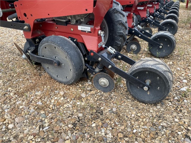 2015 Case IH 1235 Planter