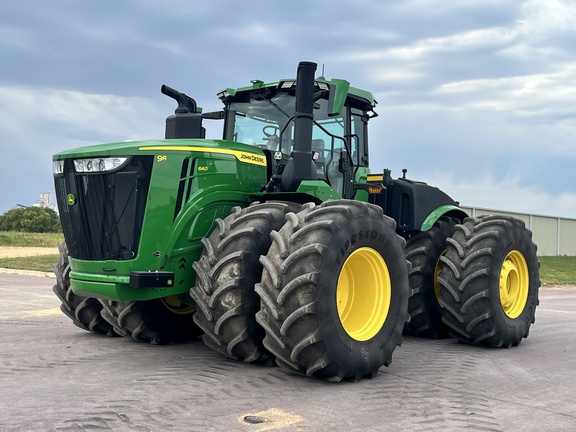 2023 John Deere 9R 640 Tractor 4WD