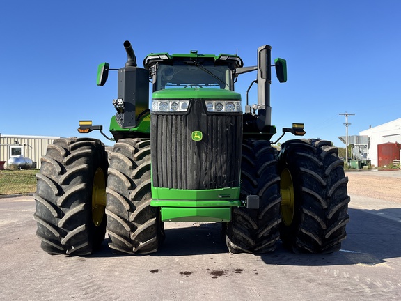 2023 John Deere 9R 640 Tractor 4WD