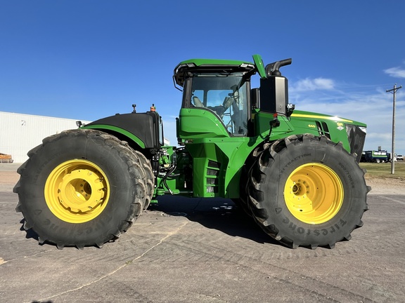 2023 John Deere 9R 640 Tractor 4WD