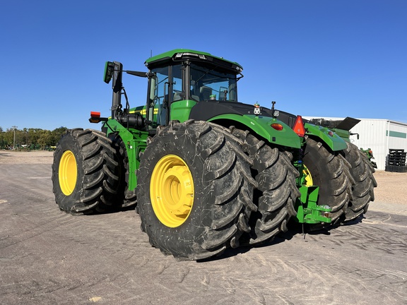 2023 John Deere 9R 640 Tractor 4WD