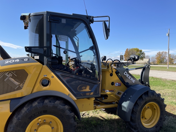 2024 John Deere 204 G Compact Utility Loader