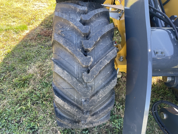 2024 John Deere 204 G Compact Utility Loader