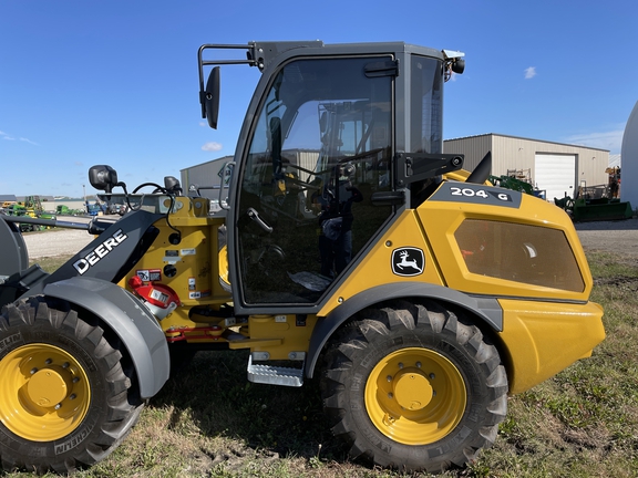 2024 John Deere 204 G Compact Utility Loader