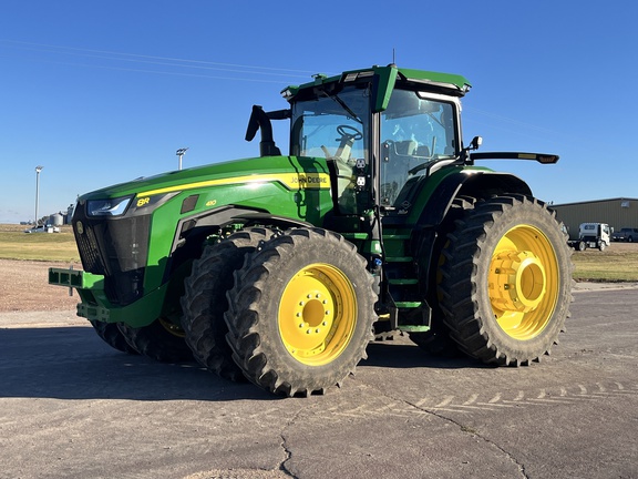 2023 John Deere 8R 410 Tractor