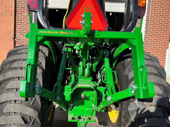 2023 John Deere 3046R Tractor Compact