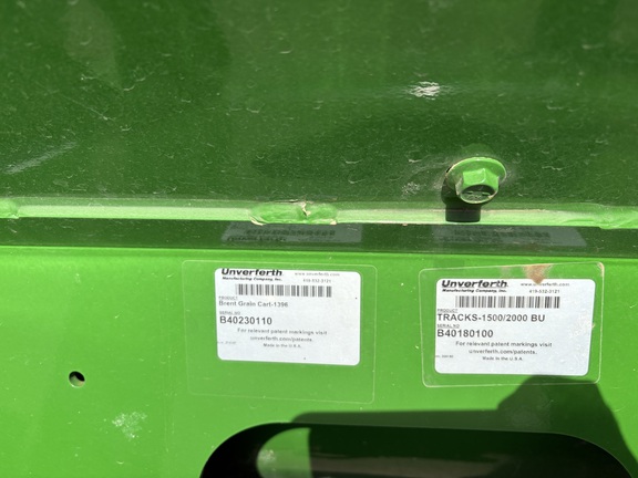 2021 Brent 1396 Grain Cart