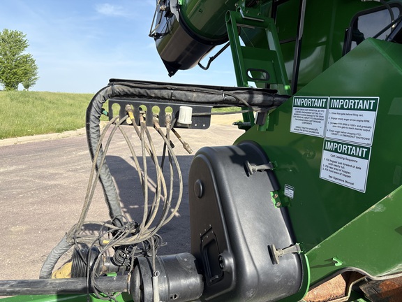 2021 Brent 1396 Grain Cart