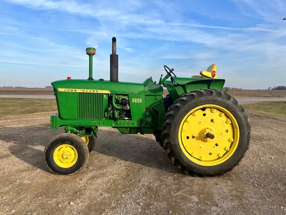 1968 John Deere 3020 Tractor