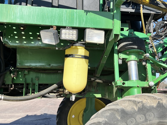 1997 John Deere 4700 Sprayer/High Clearance