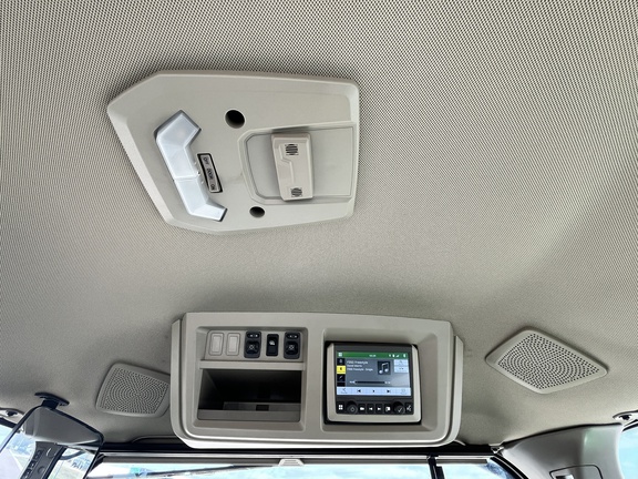 2024 John Deere 8R 410 Tractor