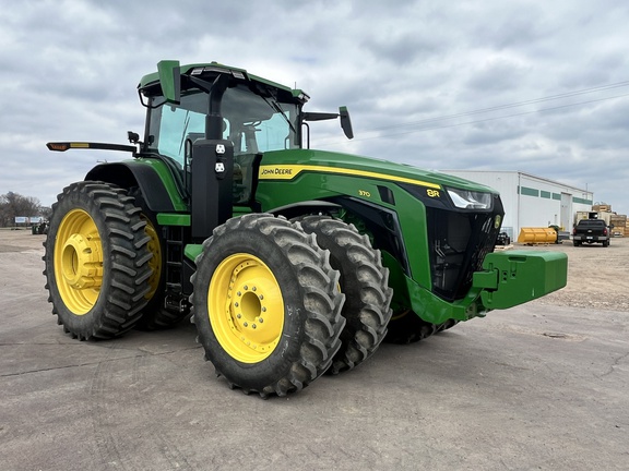 2024 John Deere 8R 370 Tractor