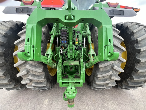 2024 John Deere 8R 370 Tractor