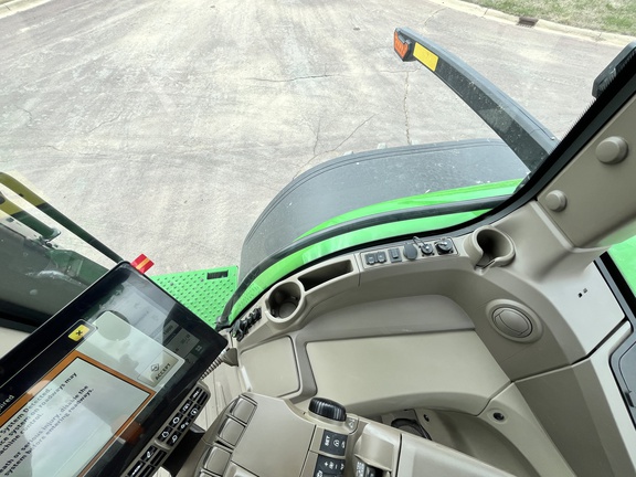 2024 John Deere 8R 370 Tractor