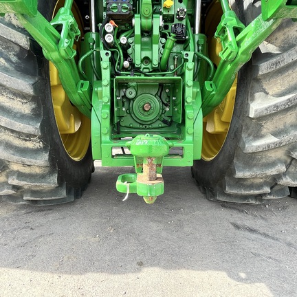 2024 John Deere 8R 370 Tractor