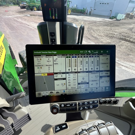 2024 John Deere 8R 370 Tractor