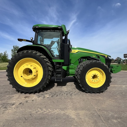 2024 John Deere 8R 370 Tractor