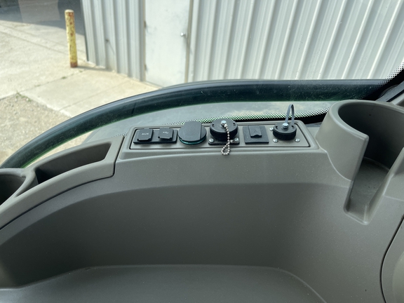 2022 John Deere 8R 410 Tractor