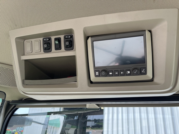 2022 John Deere 8R 410 Tractor