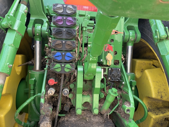 2022 John Deere 8R 410 Tractor