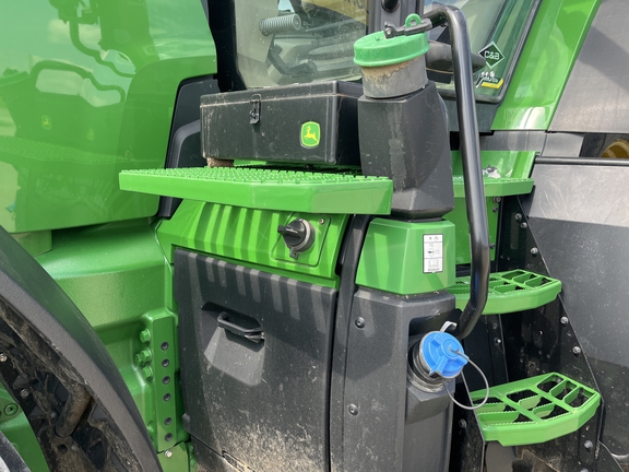 2022 John Deere 8R 410 Tractor