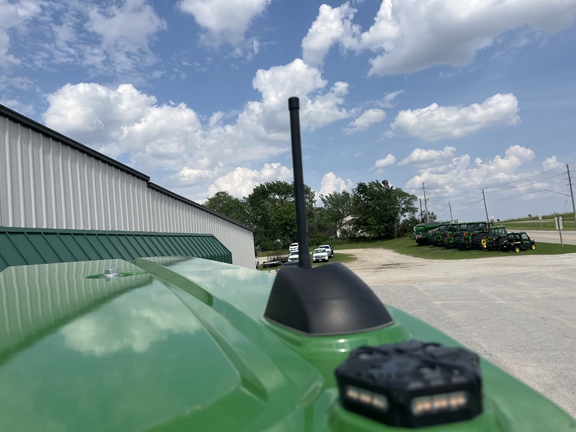 2022 John Deere 8R 410 Tractor