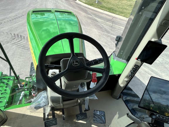 2024 John Deere 9RT 590 Tractor Rubber Track