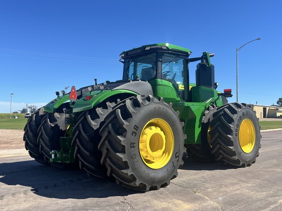 2024 John Deere 9R 640 Tractor 4WD