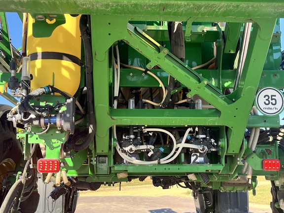 2018 John Deere R4045 Sprayer/High Clearance