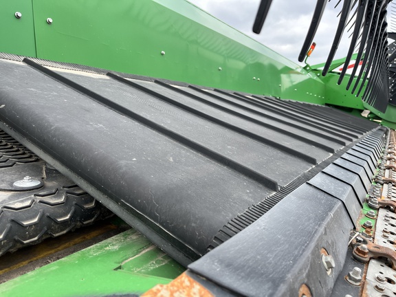 2019 John Deere 745FD Header Combine