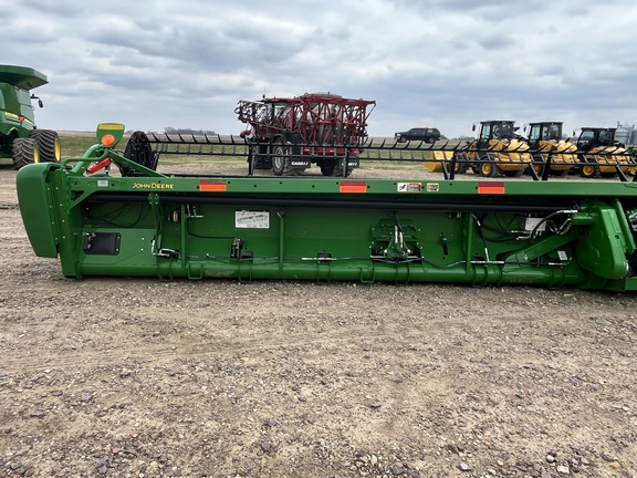 2019 John Deere 745FD Header Combine