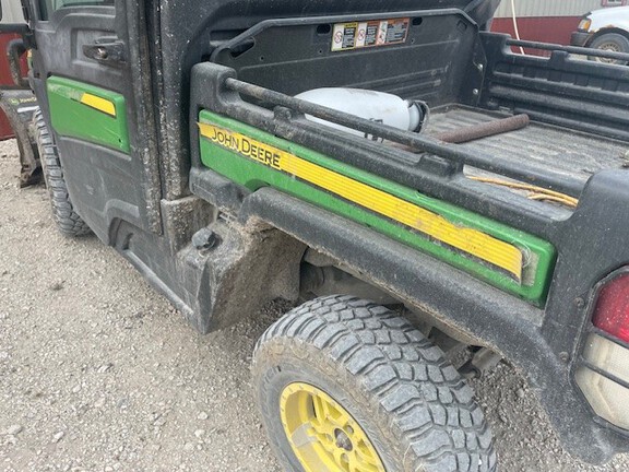 2018 John Deere XUV 835M ATV