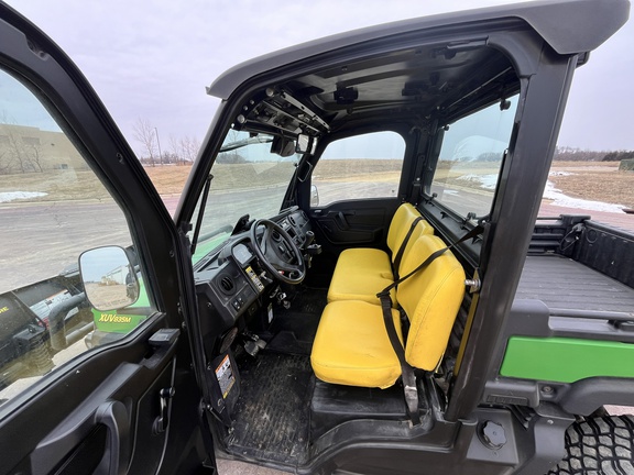 2018 John Deere XUV 835M ATV