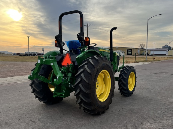 2024 John Deere 5075E Tractor