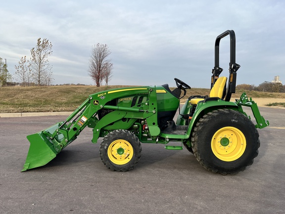 2024 John Deere 3046R Tractor Compact