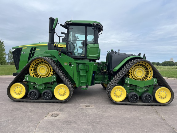 2024 John Deere 9RX 640 Tractor Rubber Track