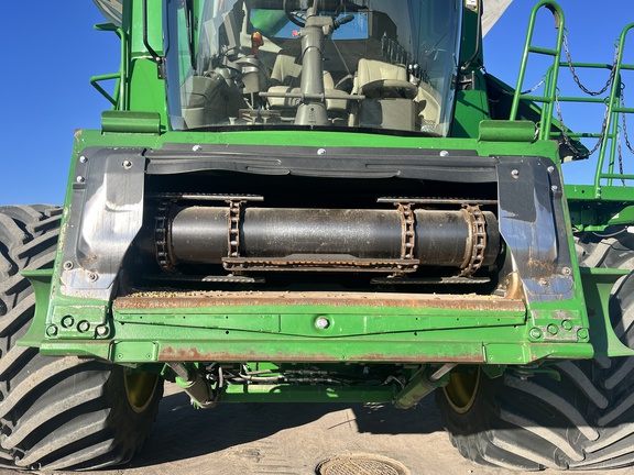 2020 John Deere S790 Combine