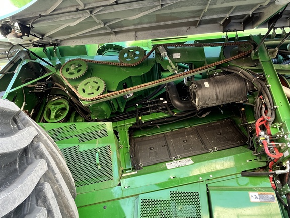 2020 John Deere S790 Combine