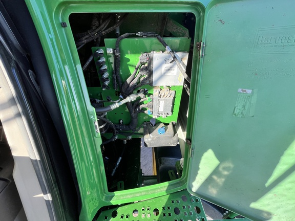 2020 John Deere S790 Combine