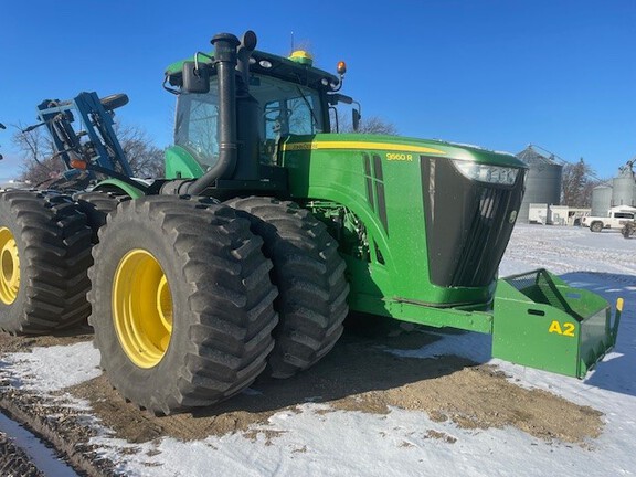 2012 John Deere 9560R Tractor 4WD