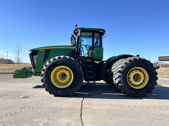 2012 John Deere 9560R Tractor 4WD