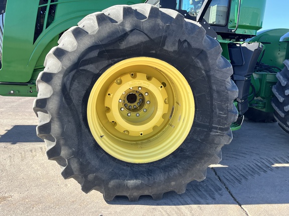 2012 John Deere 9560R Tractor 4WD