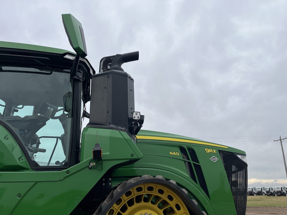 2024 John Deere 9RX 640 Tractor Rubber Track