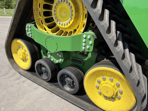 2024 John Deere 9RX 640 Tractor Rubber Track