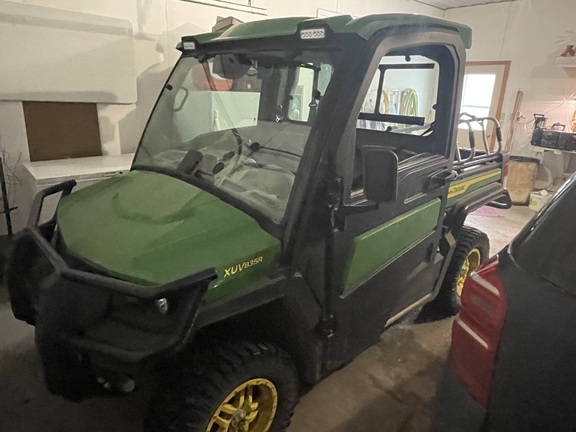 2022 John Deere XUV 835R ATV