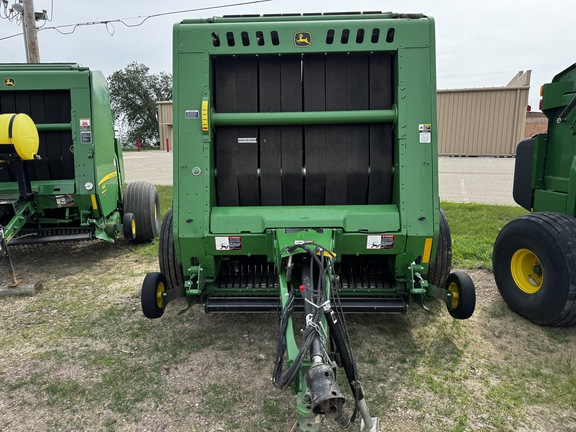 2022 John Deere 560M Baler/Round