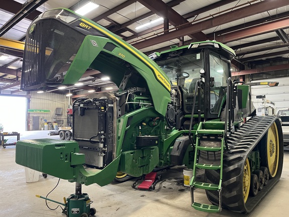 2022 John Deere 8RT 370 Tractor Rubber Track