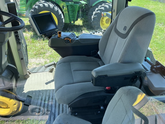 2022 John Deere 8RT 370 Tractor Rubber Track
