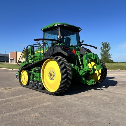 2022 John Deere 8RT 370 Tractor Rubber Track